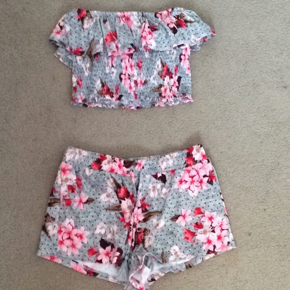 Cute Summer Floral Short and Top set